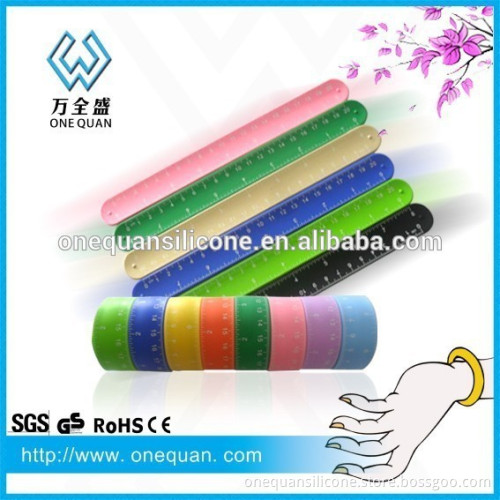 hot sale student silicone snap ruler band slap on wristband